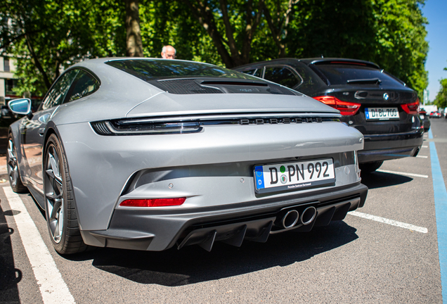 Porsche 992 GT3 Touring