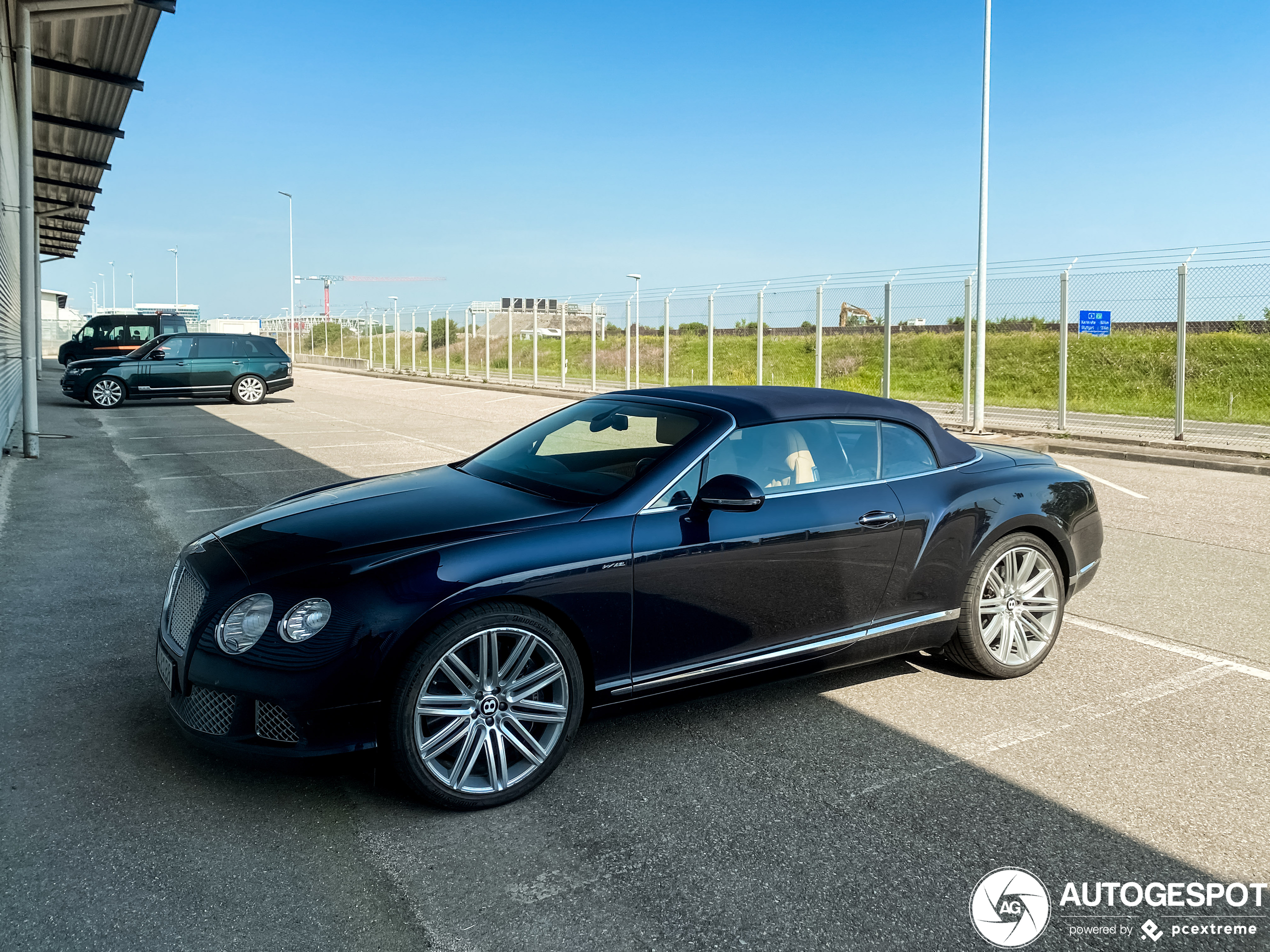 Bentley Continental GTC 2012