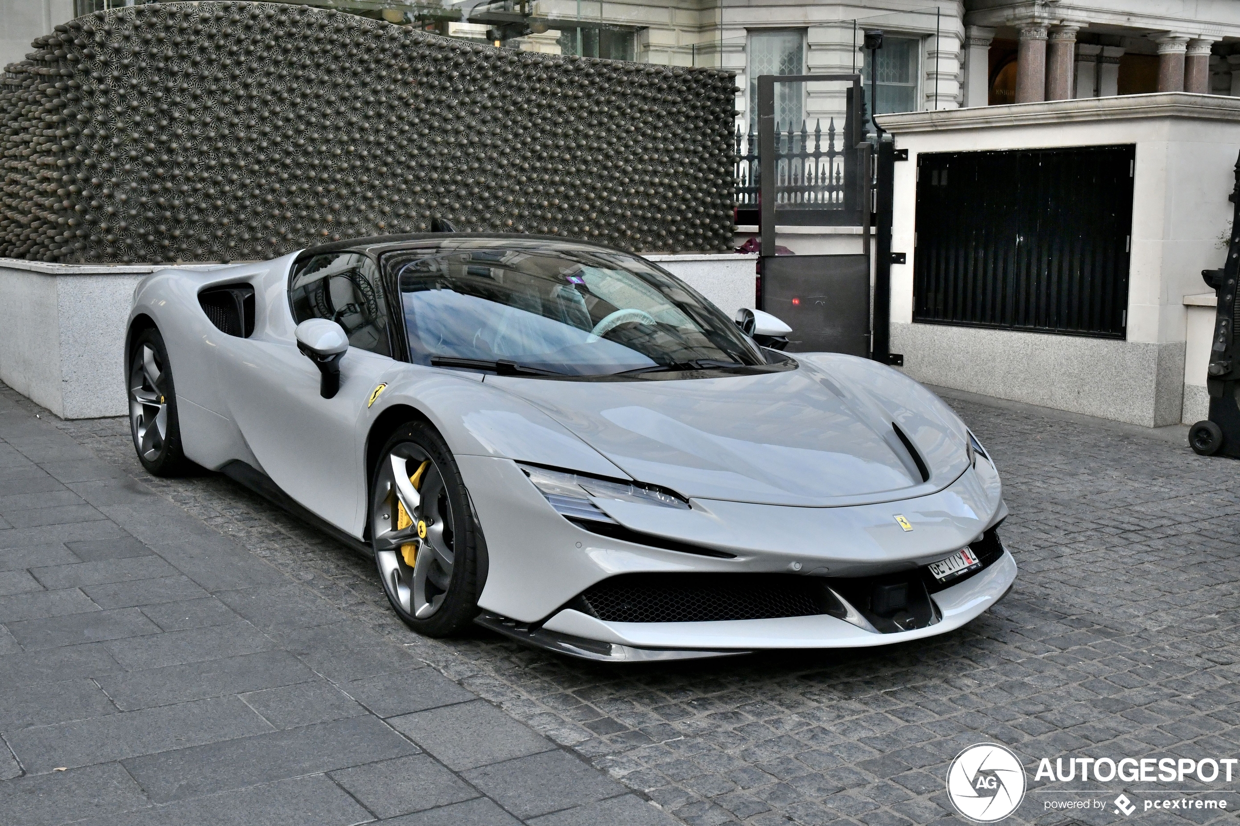 Ferrari SF90 Stradale