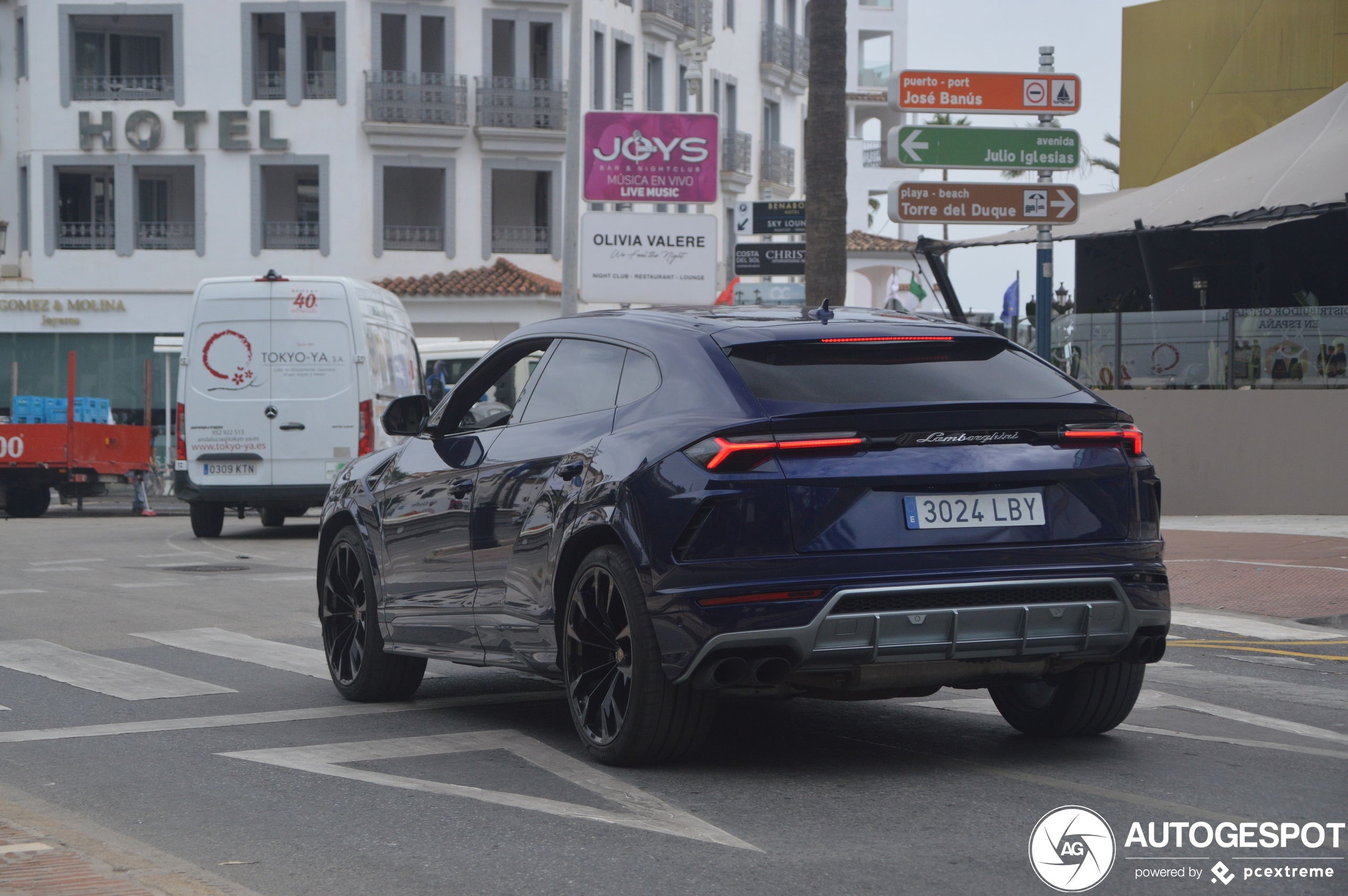 Lamborghini Urus