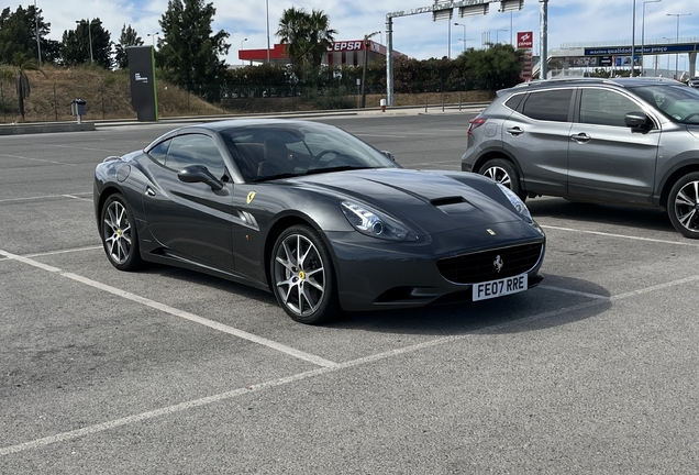 Ferrari California