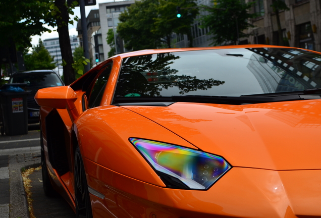 Lamborghini Aventador LP700-4