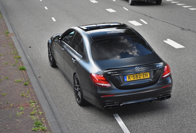 Mercedes-AMG E 63 S W213 Edition 1