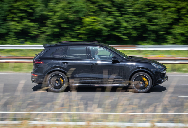 Porsche 958 Cayenne Turbo S MkII