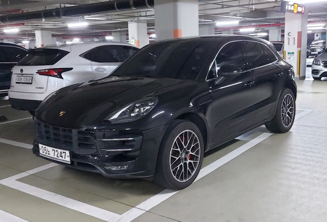 Porsche 95B Macan Turbo