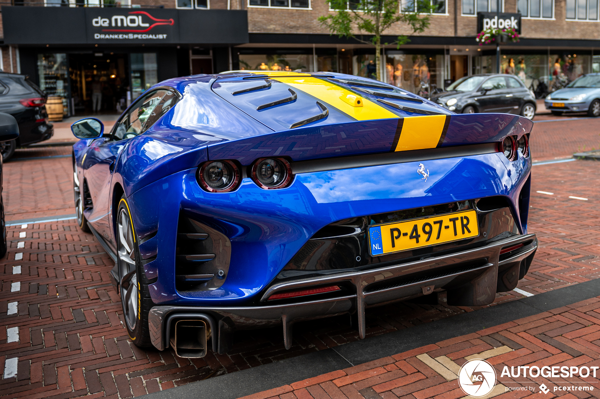 Ferrari 812 Competizione