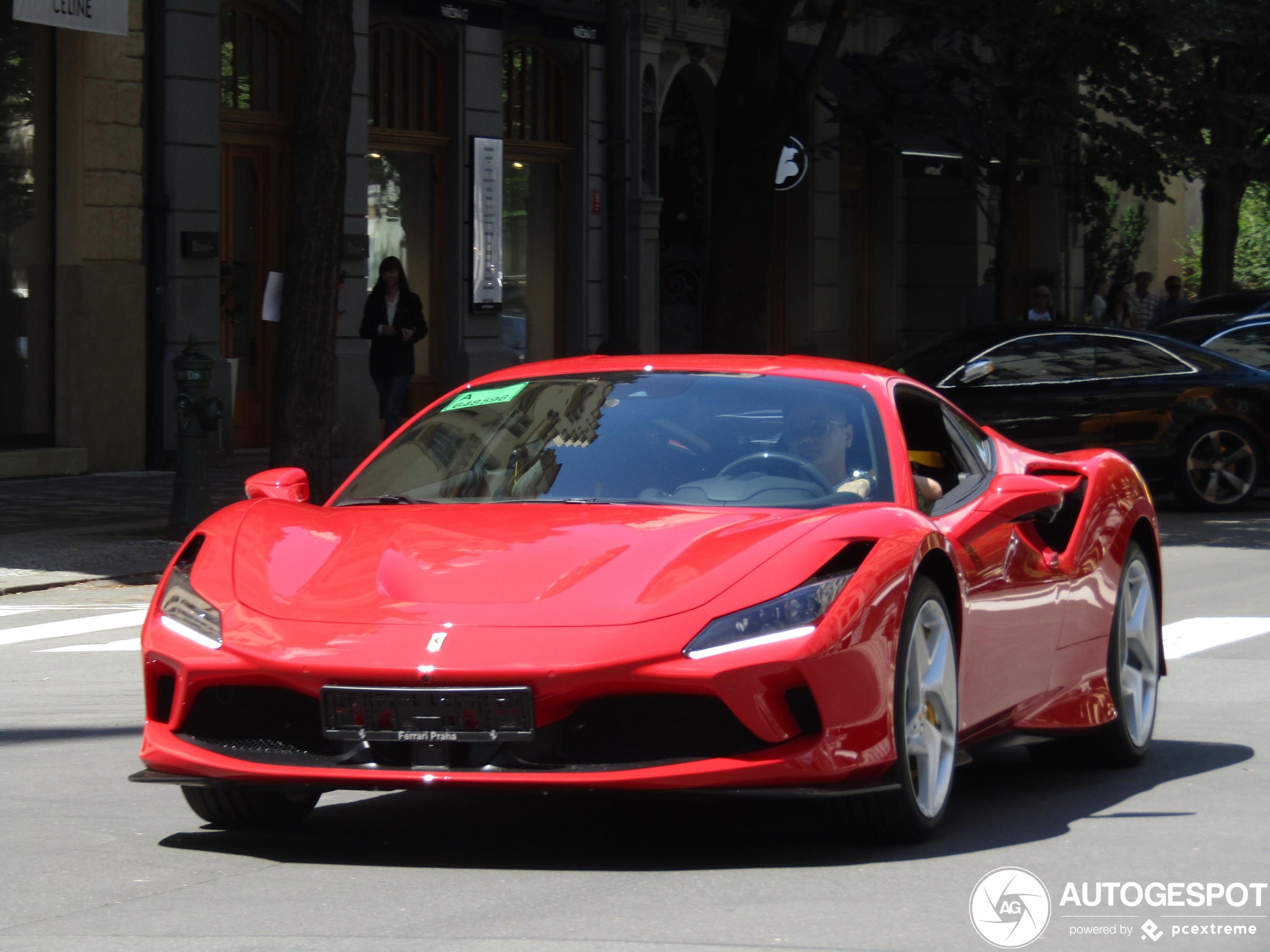 Ferrari F8 Tributo