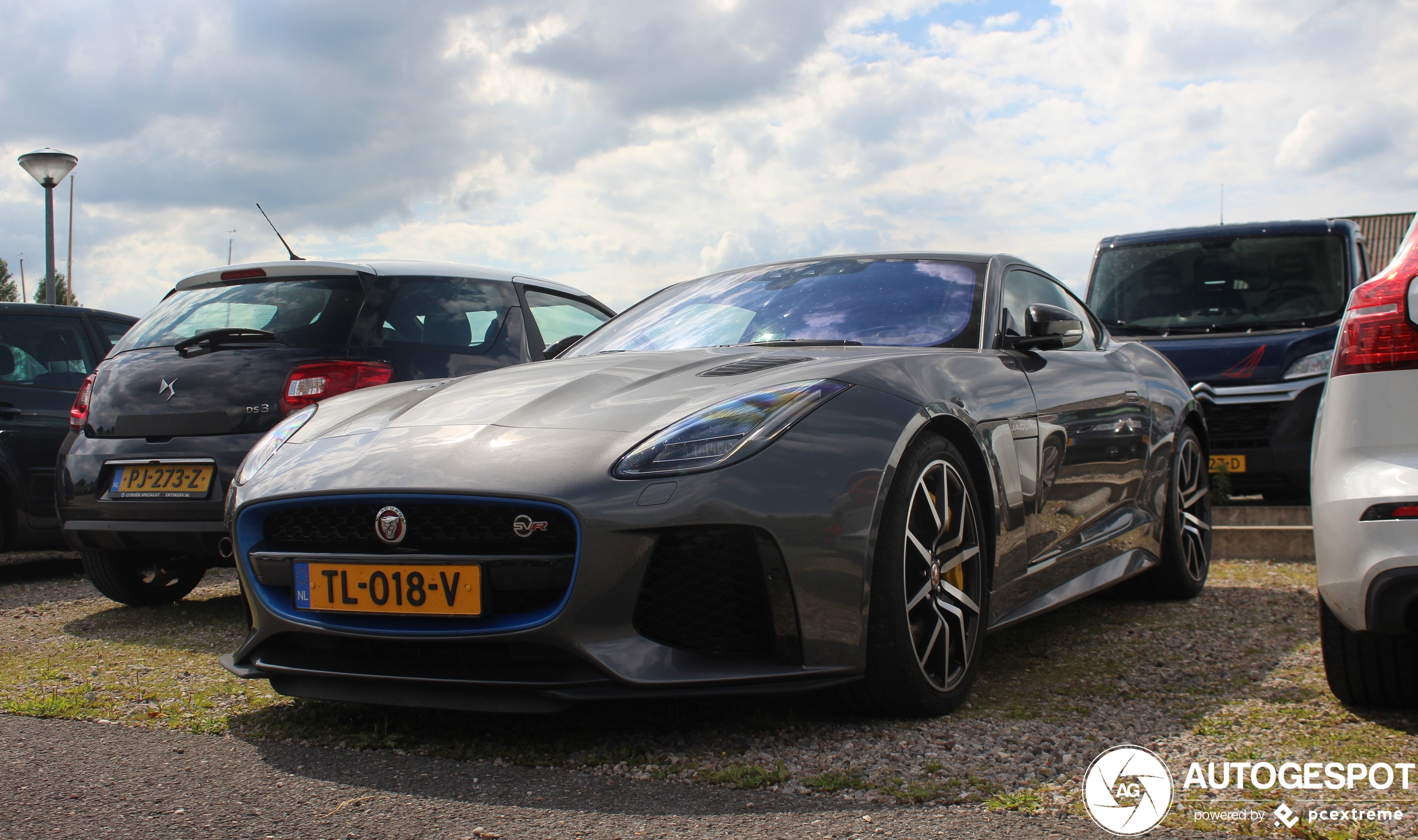 Jaguar F-TYPE SVR Coupé 2017