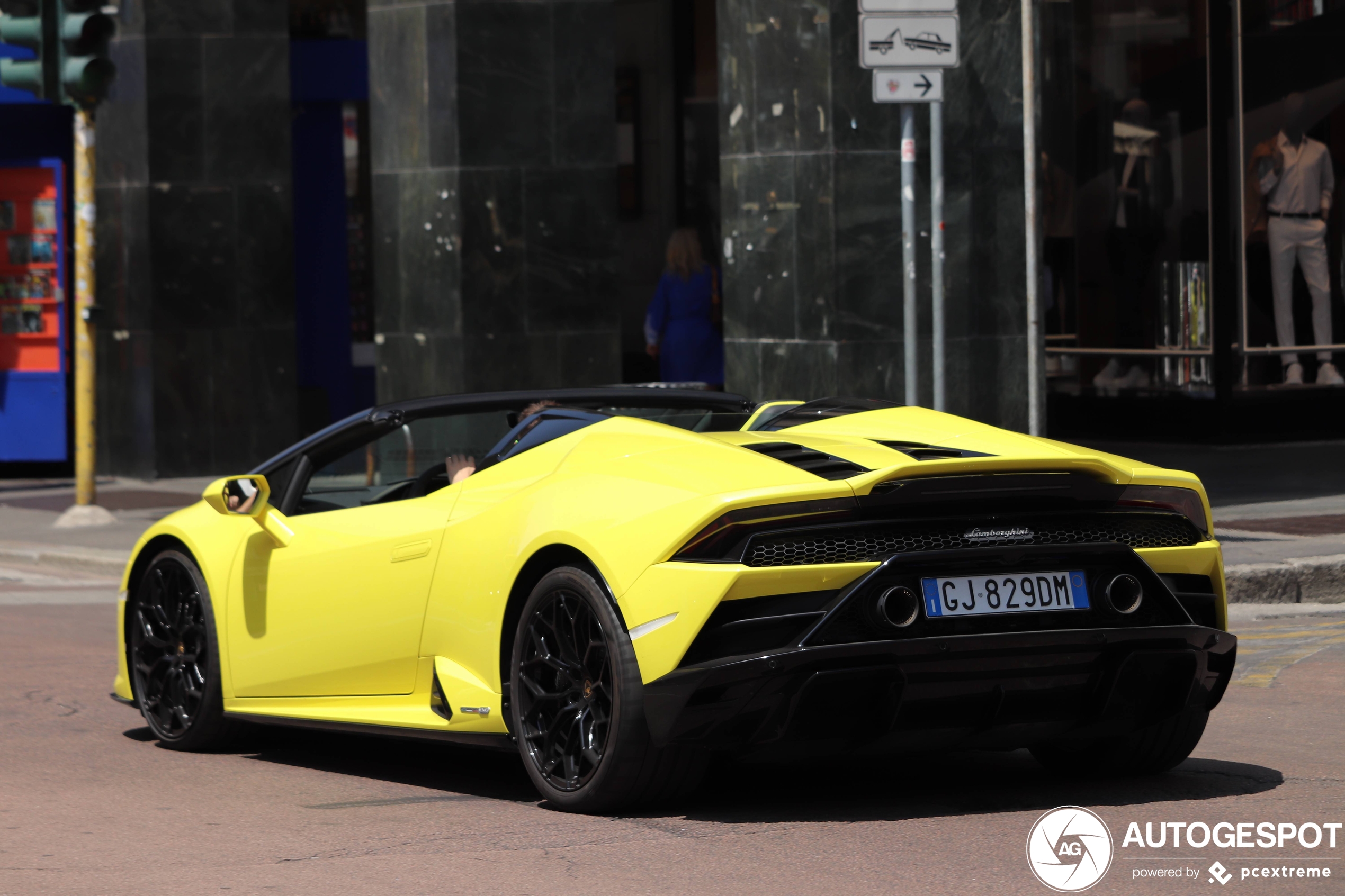 Lamborghini Huracán LP610-2 EVO RWD Spyder