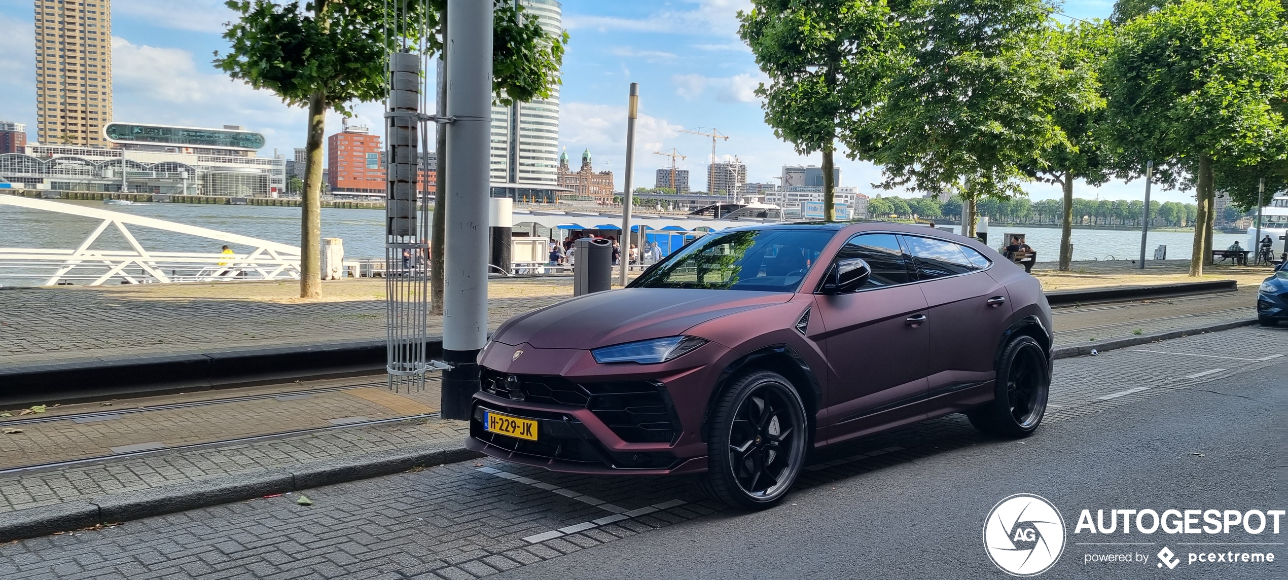 Lamborghini Urus 1016 Industries