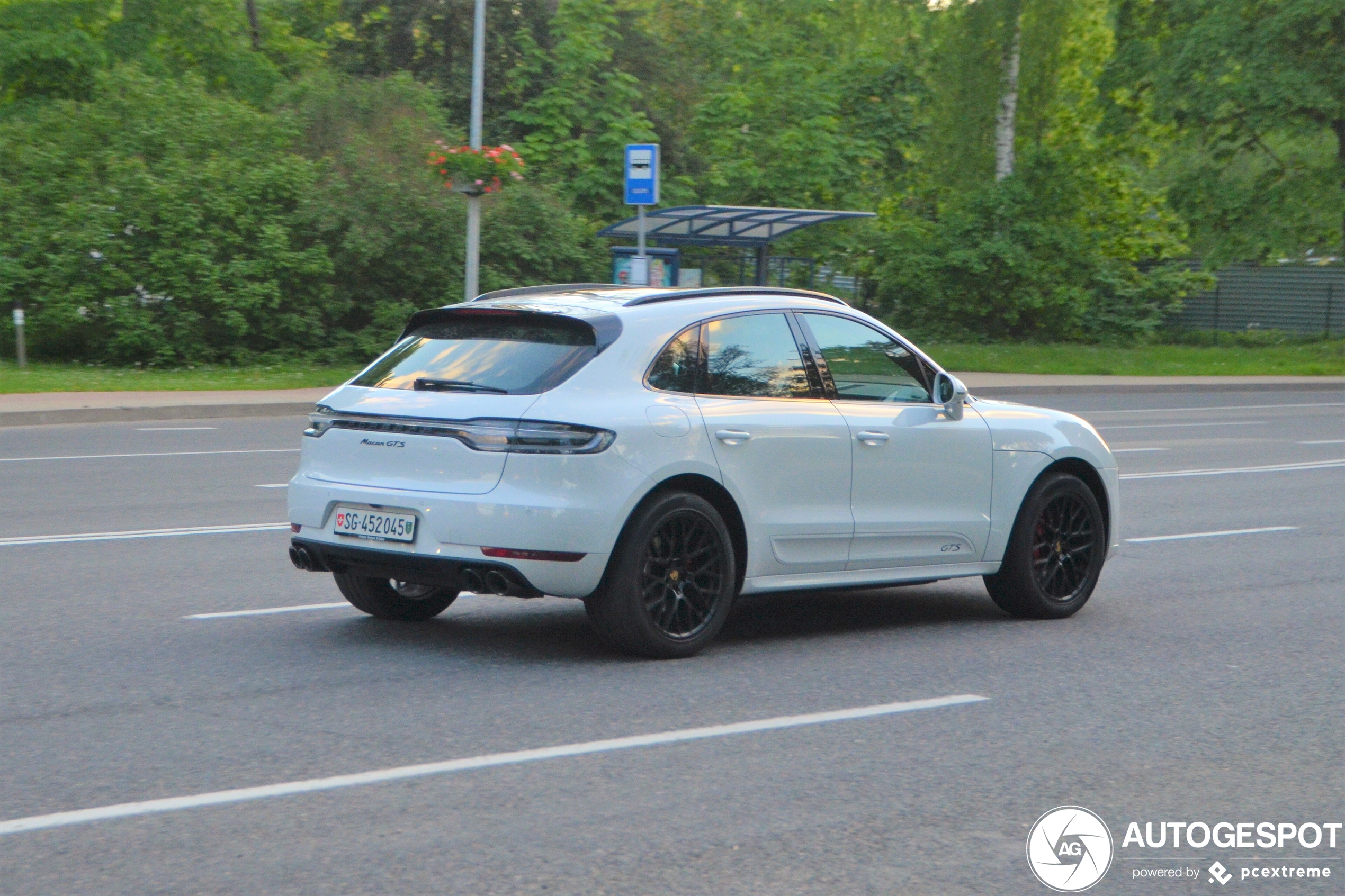 Porsche 95B Macan GTS MkII