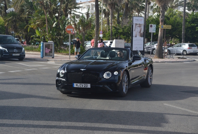 Bentley Continental GTC 2019