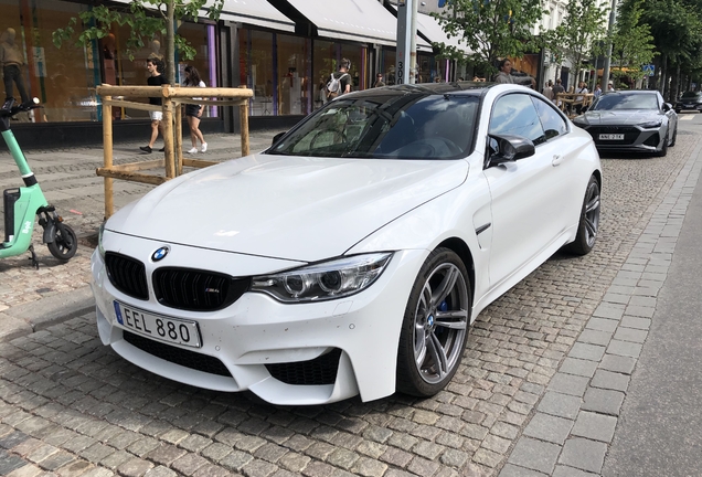 BMW M4 F82 Coupé