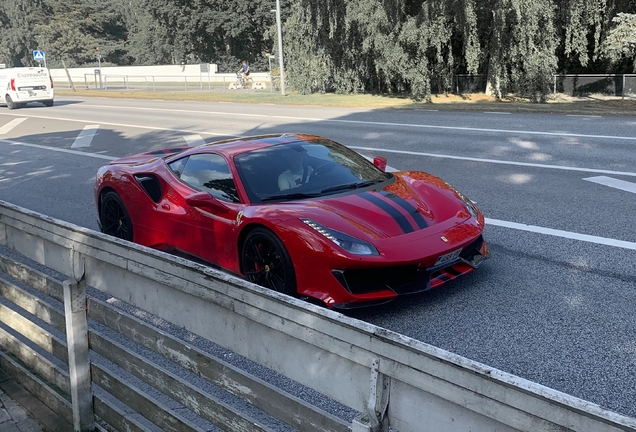 Ferrari 488 Pista