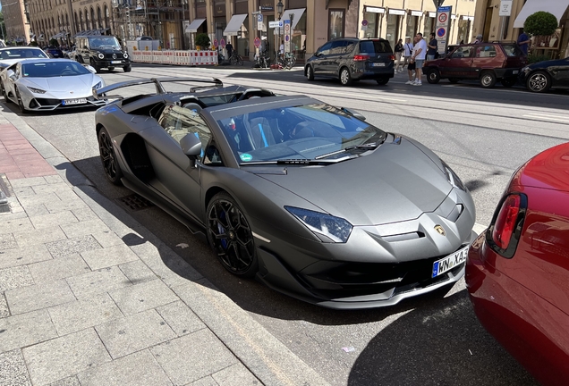 Lamborghini Aventador LP770-4 SVJ Roadster