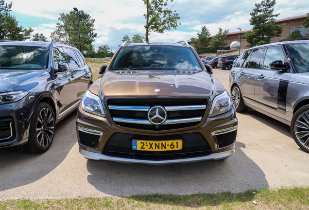 Mercedes-Benz GL 63 AMG X166