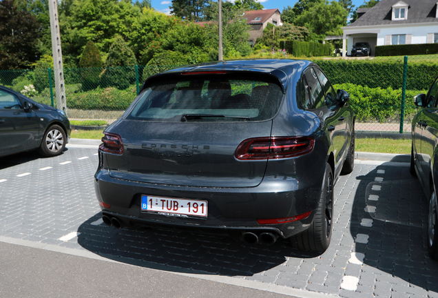 Porsche 95B Macan GTS