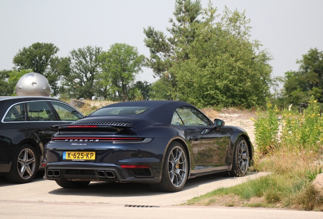 Porsche 992 Turbo S Cabriolet