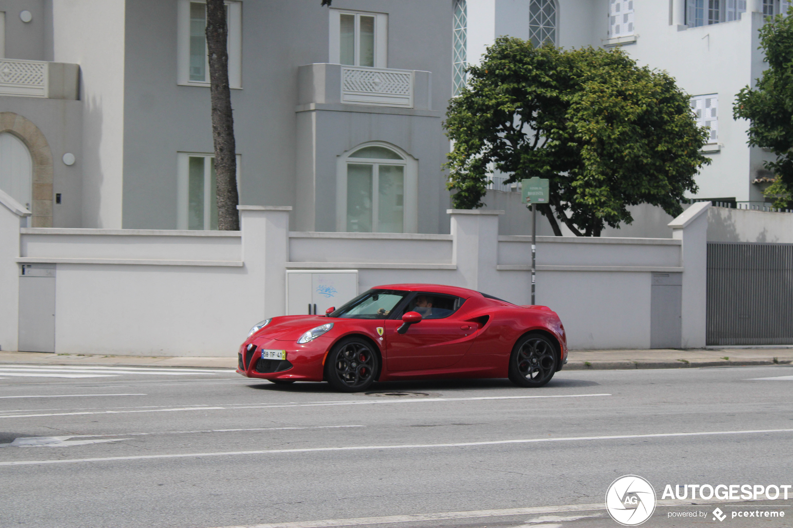 Alfa Romeo 4C Coupé