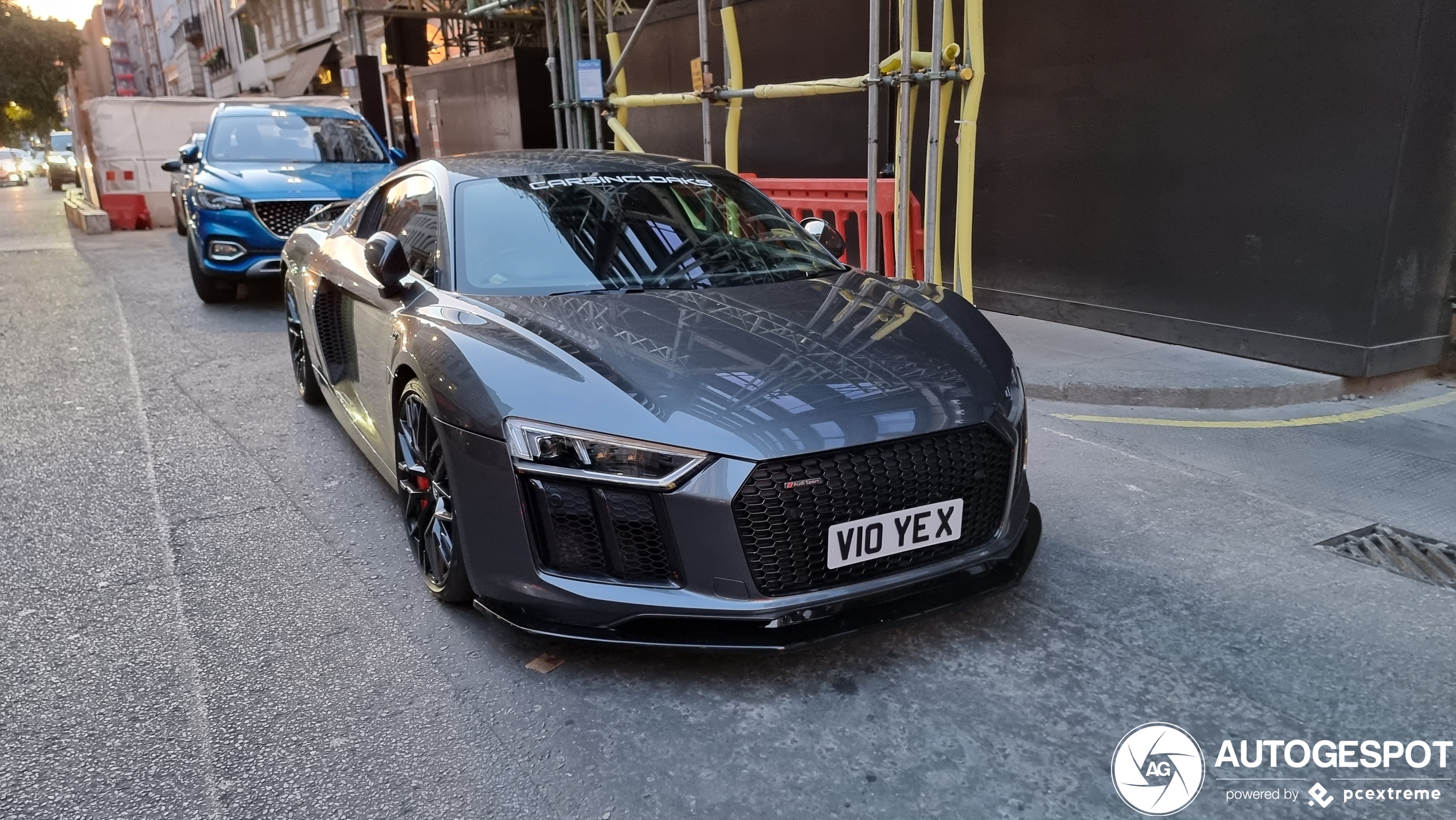 Audi R8 V10 Plus 2015