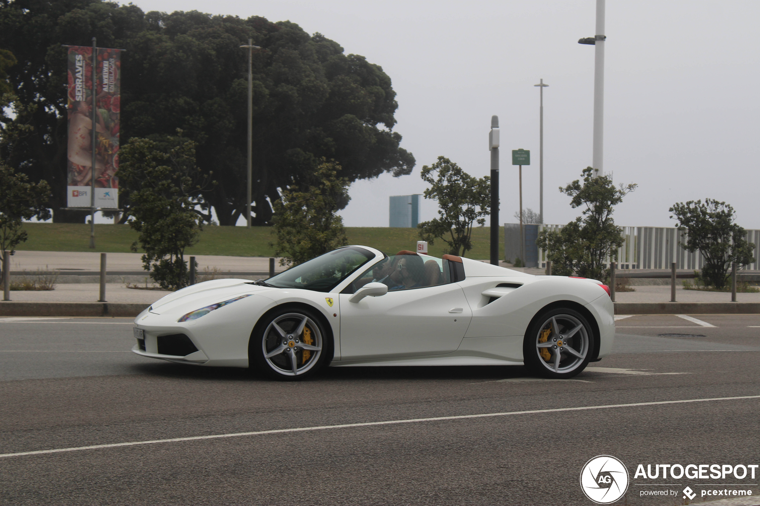 Ferrari 488 Spider