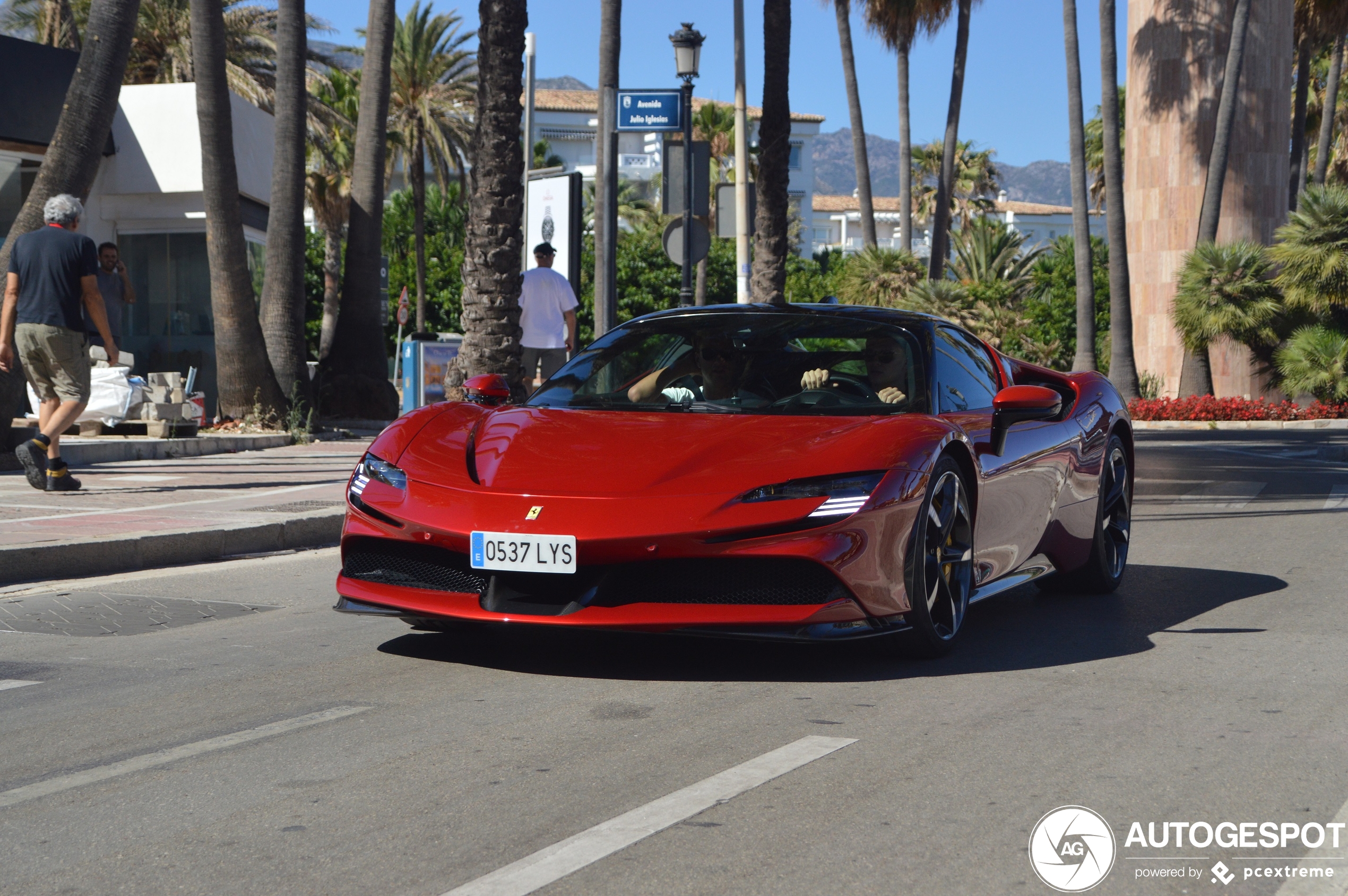 Ferrari SF90 Stradale