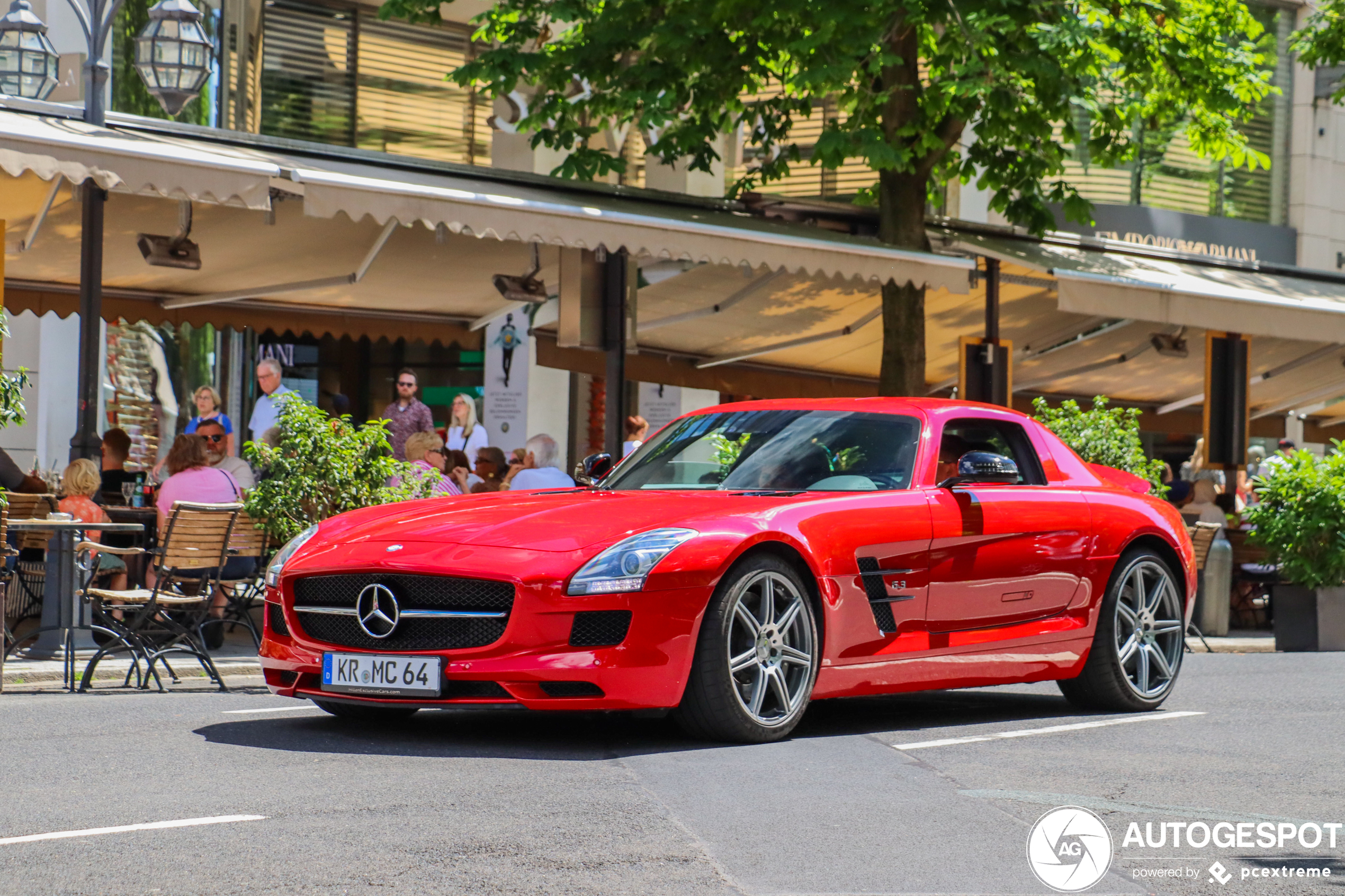 Mercedes-Benz SLS AMG