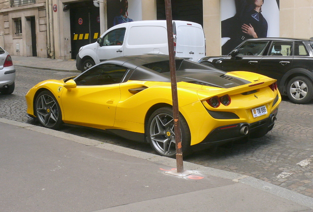 Ferrari F8 Spider