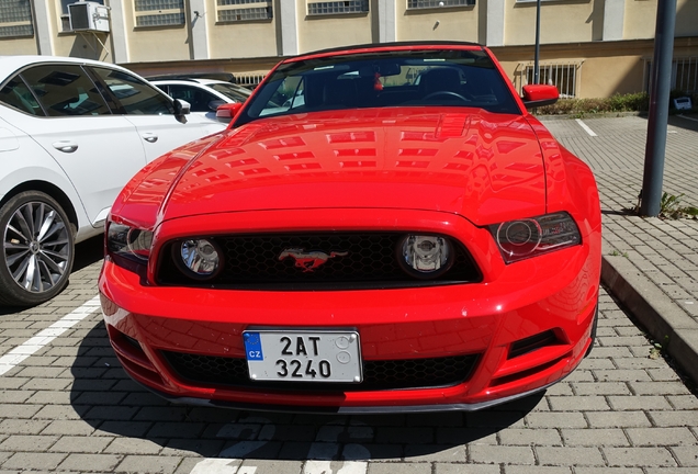 Ford Mustang GT Convertible 2013