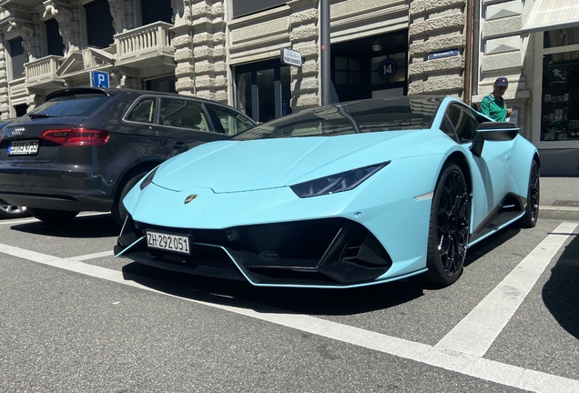 Lamborghini Huracán LP640-4 EVO