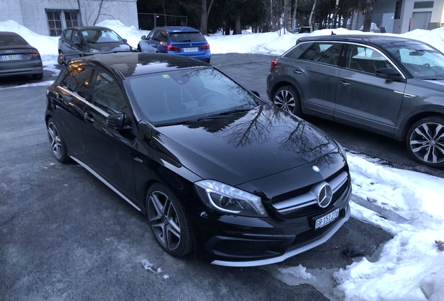 Mercedes-AMG A 45 W176 2015