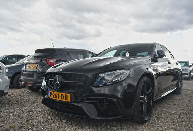 Mercedes-AMG E 63 S W213