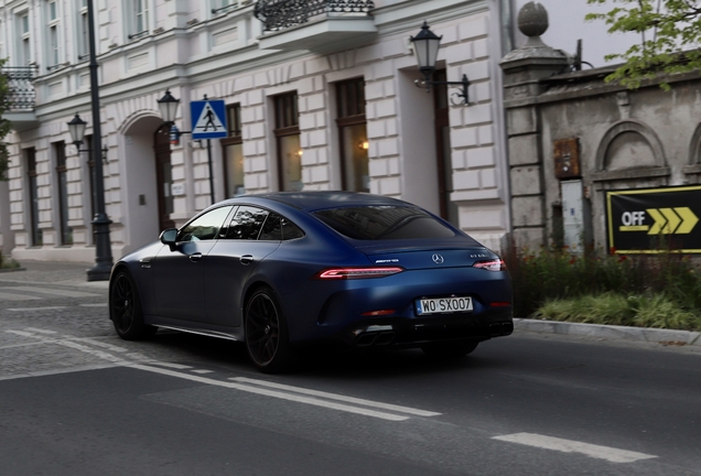 Mercedes-AMG GT 63 S X290