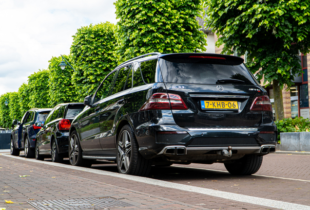 Mercedes-Benz ML 63 AMG W166