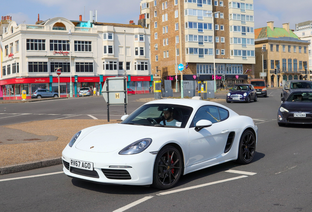 Porsche 718 Cayman S