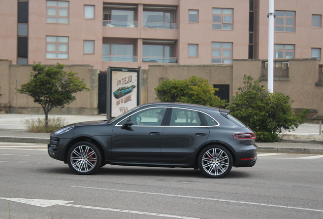 Porsche 95B Macan Turbo