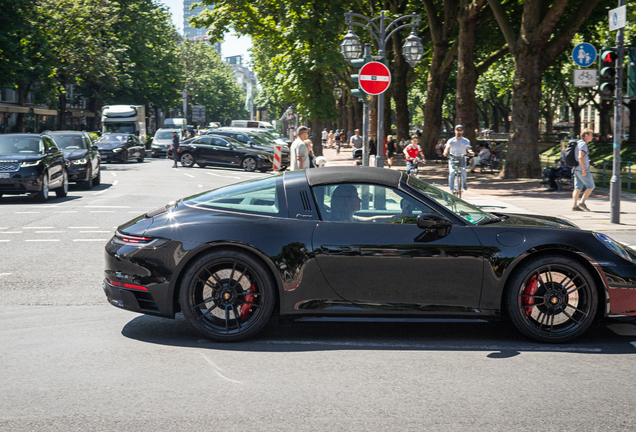 Porsche 992 Targa 4 GTS