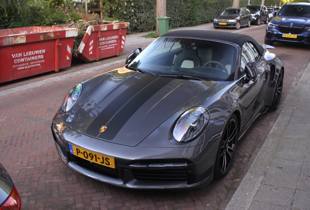 Porsche 992 Turbo S Cabriolet