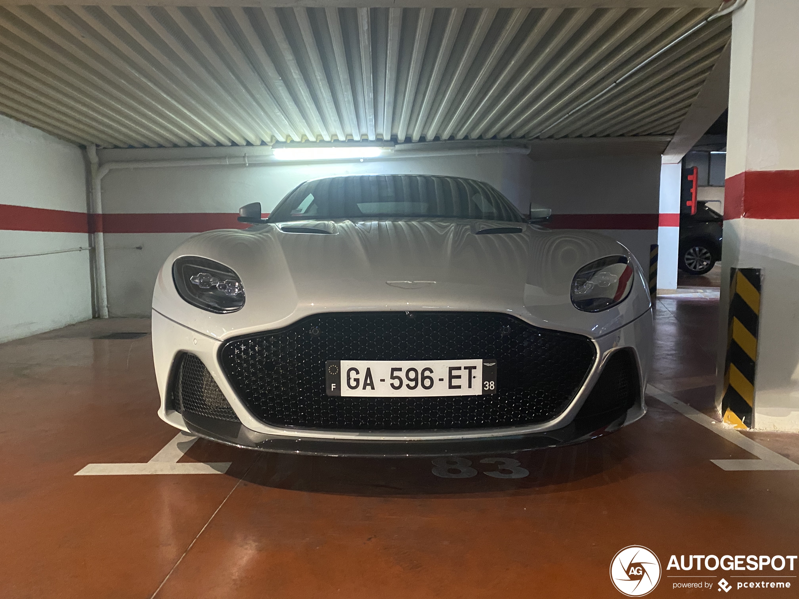 Aston Martin DBS Superleggera