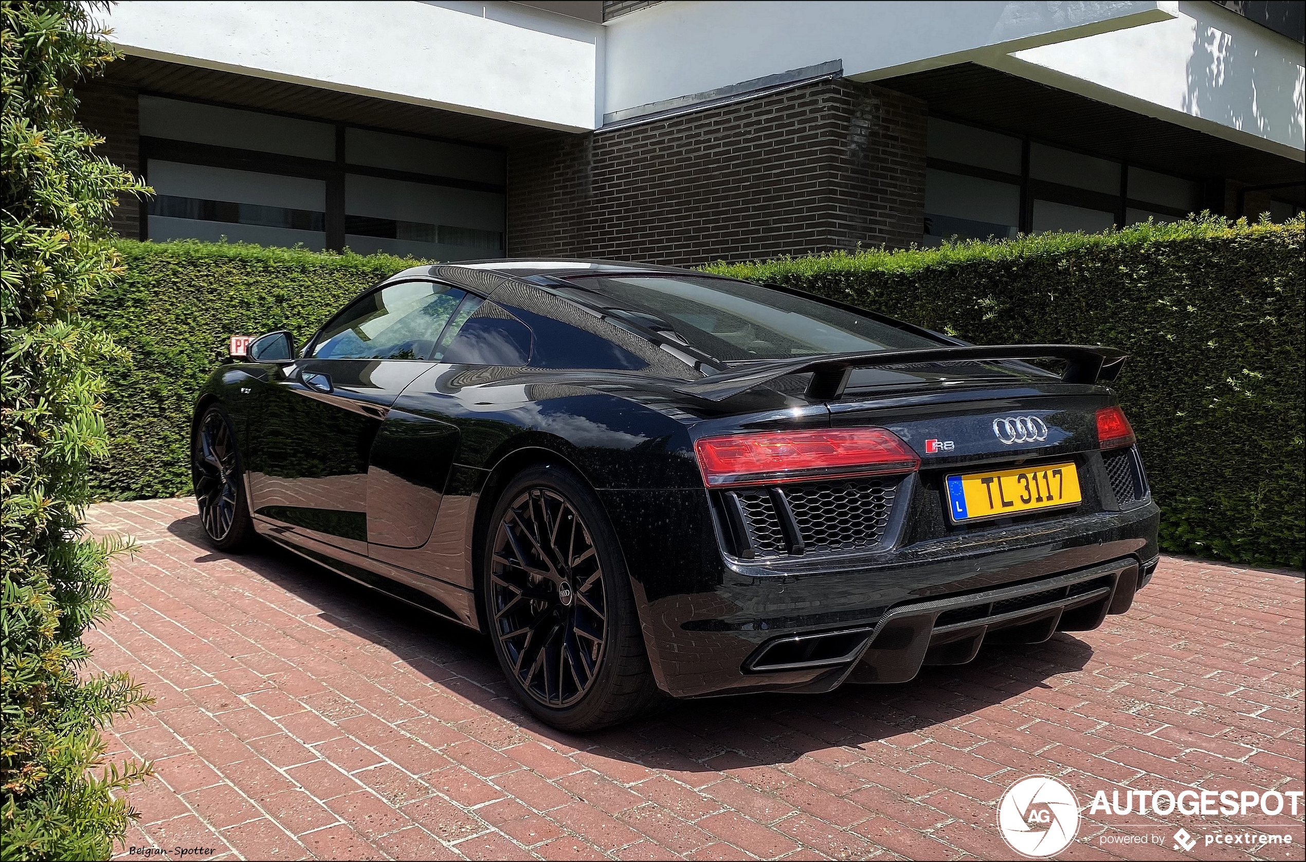 Audi R8 V10 Plus 2015