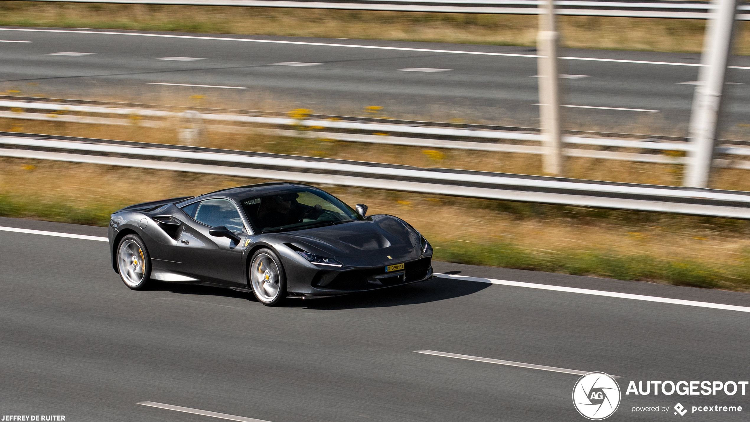 Ferrari F8 Tributo