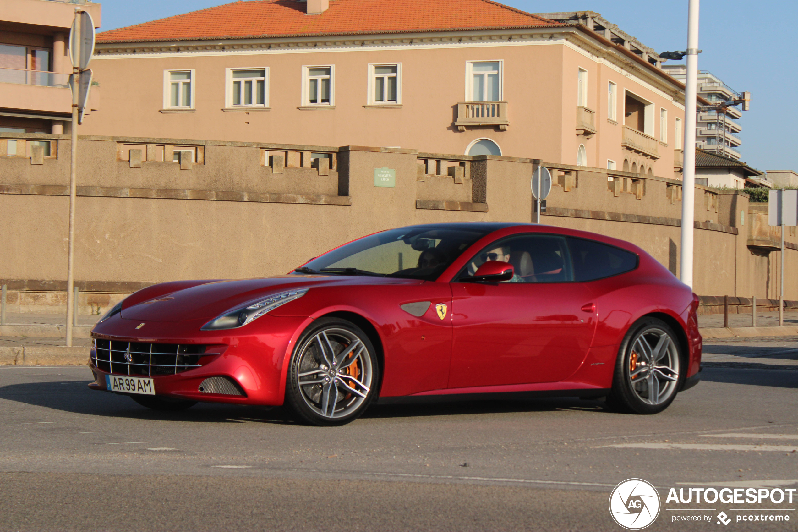 Ferrari FF