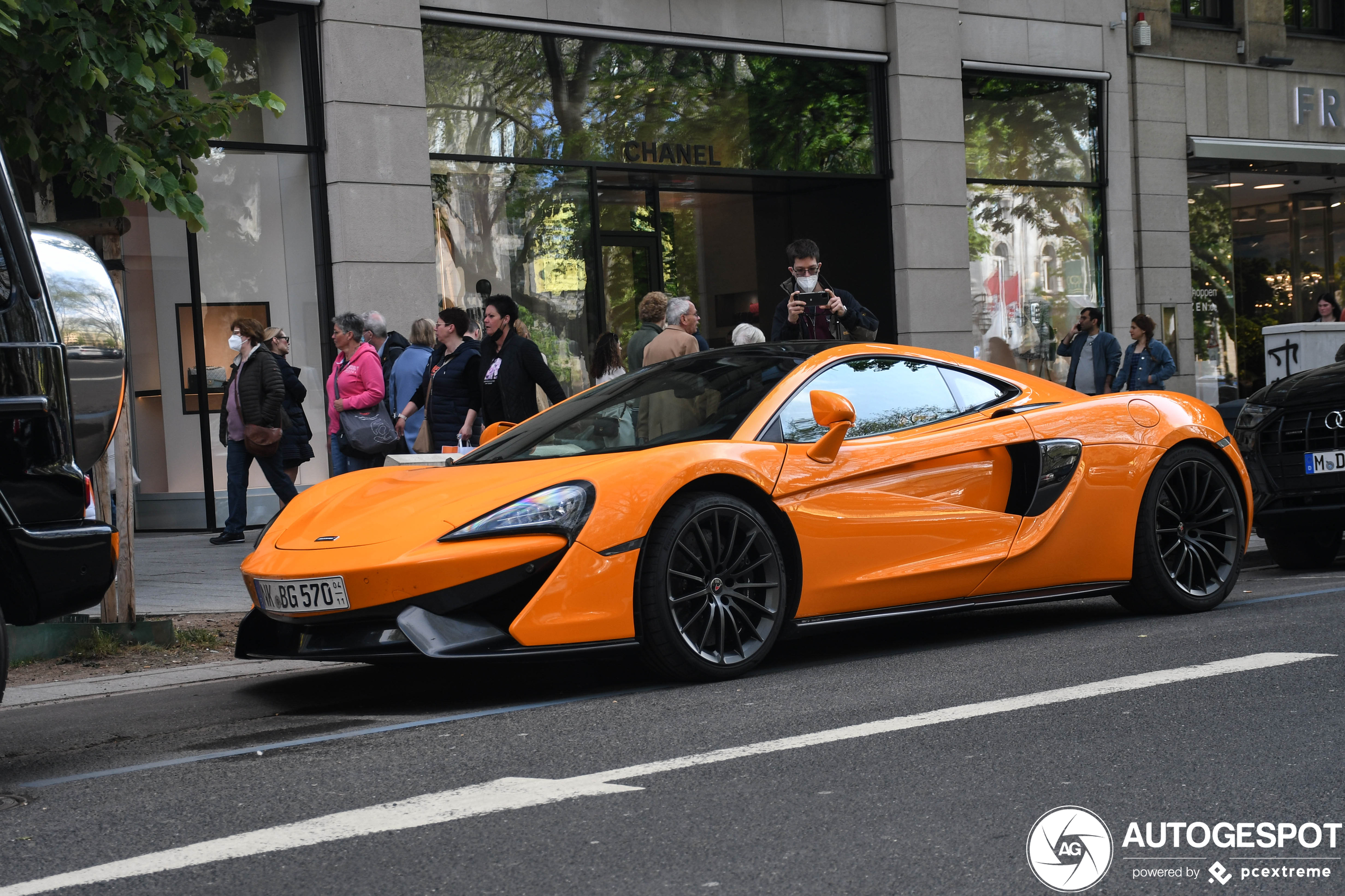 McLaren 570GT