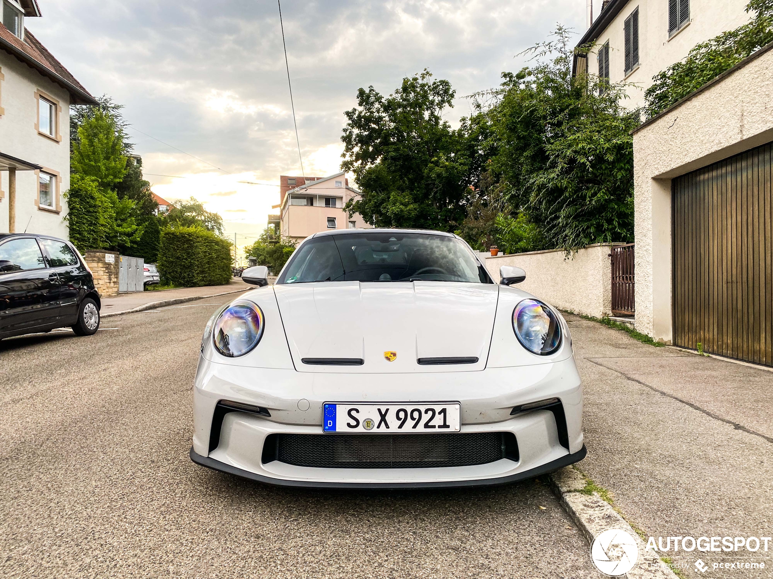 Porsche 992 GT3 Touring