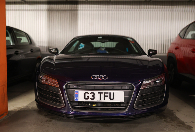 Audi R8 V10 Plus 2013