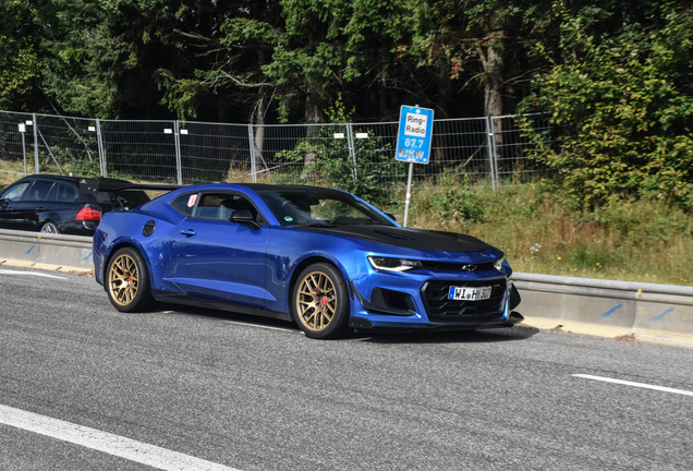 Chevrolet Camaro SS 1LE 2017