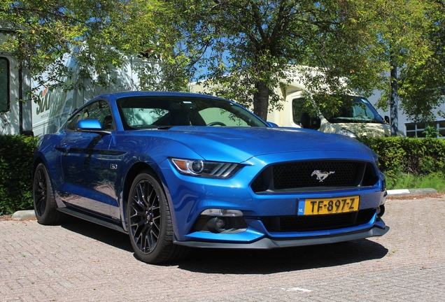 Ford Mustang GT 2015