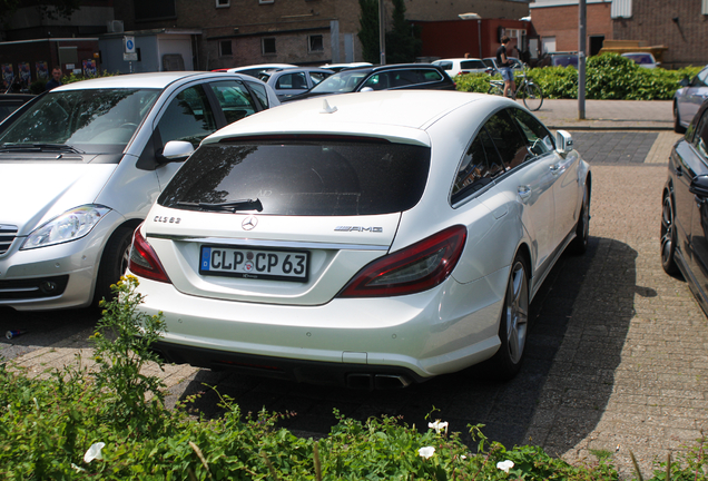 Mercedes-Benz CLS 63 AMG X218 Shooting Brake