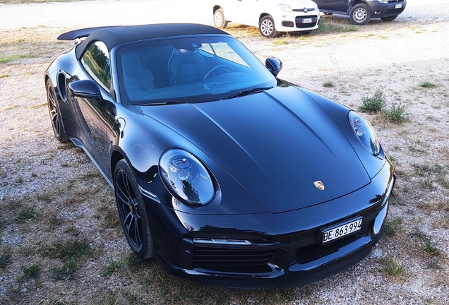 Porsche 992 Turbo S Cabriolet