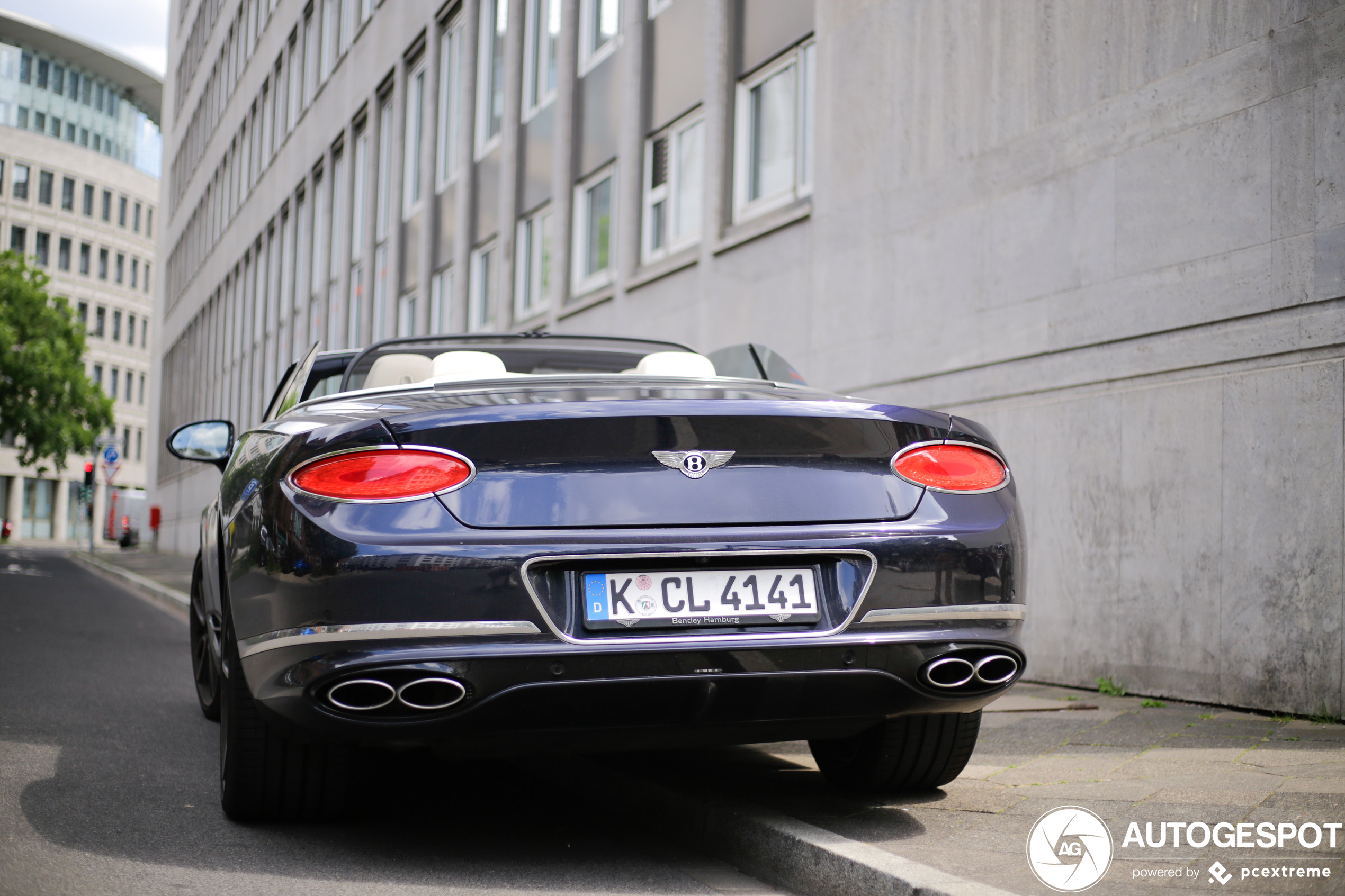 Bentley Continental GTC V8 2020